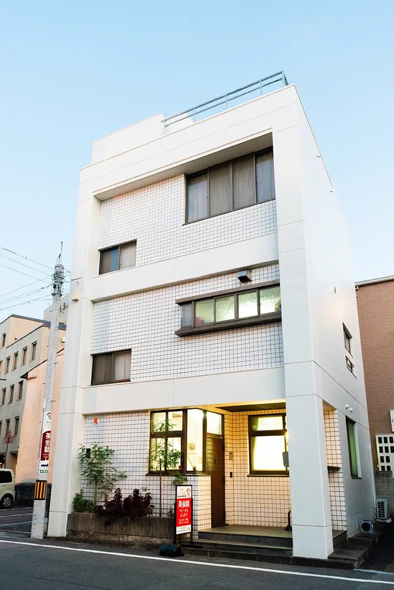 高松英会話ケビンズイングリッシュハウスの教室外観